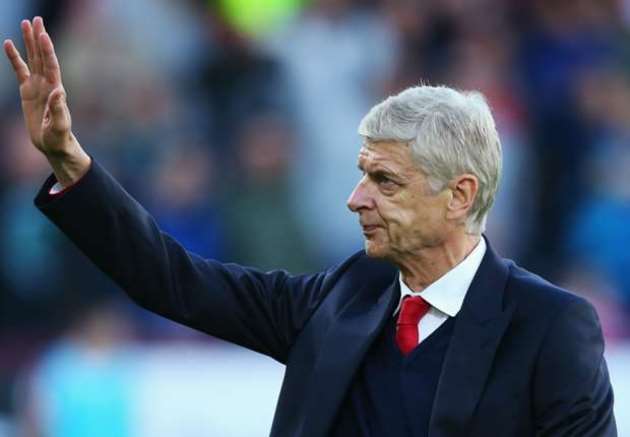 Ảnh bài viết HLV Wenger cám ơn Petr Cech sau trận hòa Middlesbrough