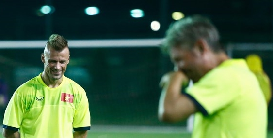 Ảnh bài viết Giám đốc kỹ thuật người Đức ưu tiên cho U19 Việt Nam