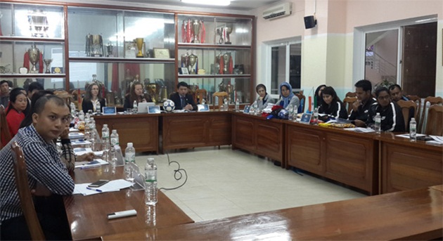 Ảnh bài viết ĐT U19 nữ Việt Nam ra quân trong trang phục màu đỏ