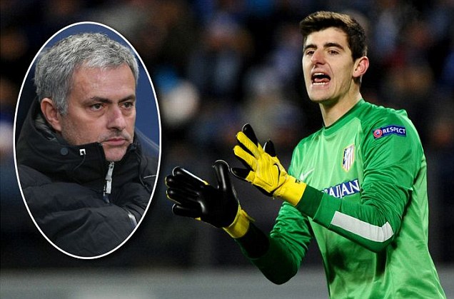 Ảnh bài viết Điểm tin tối 21/11:Courtois bất ngờ bênh vực Mourinho; Văn Quyết tự tin phục thù Malaysia