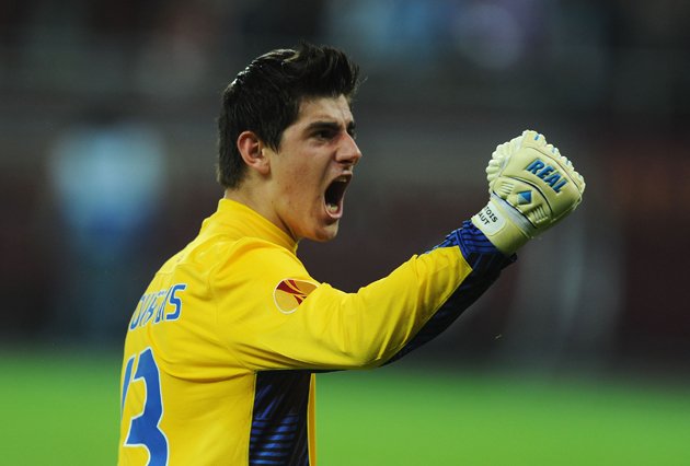 Ảnh bài viết Courtois yêu cuộc sống ở Madrid, Chelsea phải gia hạn ngay