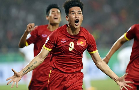 Ảnh bài viết Treo giày sớm, Công Vinh lên làm... sếp
