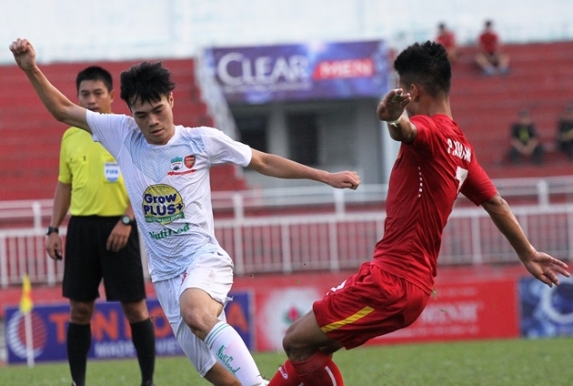 Ảnh bài viết Công Vinh và người hậu bối Văn Toàn