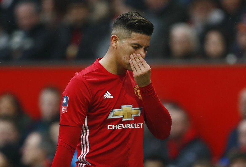 Ảnh bài viết Thắng to nhưng Mourinho vẫn lo về tình hình của Rojo