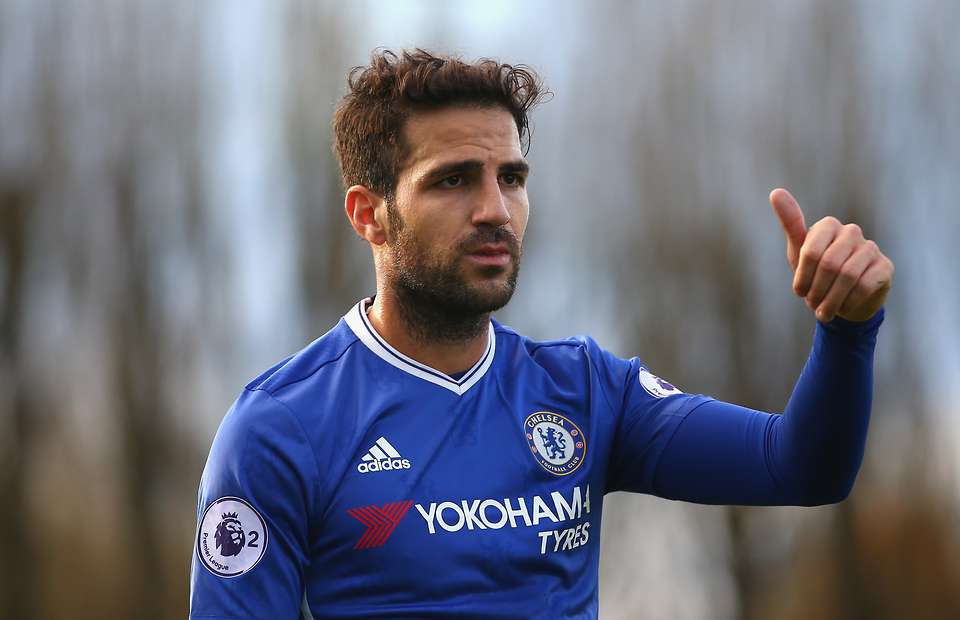 Ảnh bài viết Fabregas 'nhắc nhở' Courtois về vị trí của mình tại Chelsea