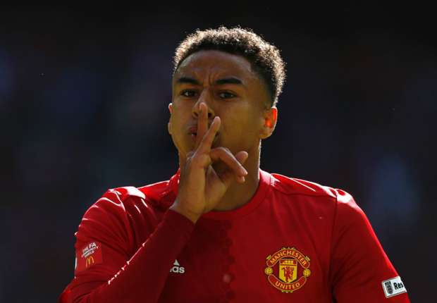Ảnh bài viết Ở lại Man Utd, Lingard nhận lương GẤP BA