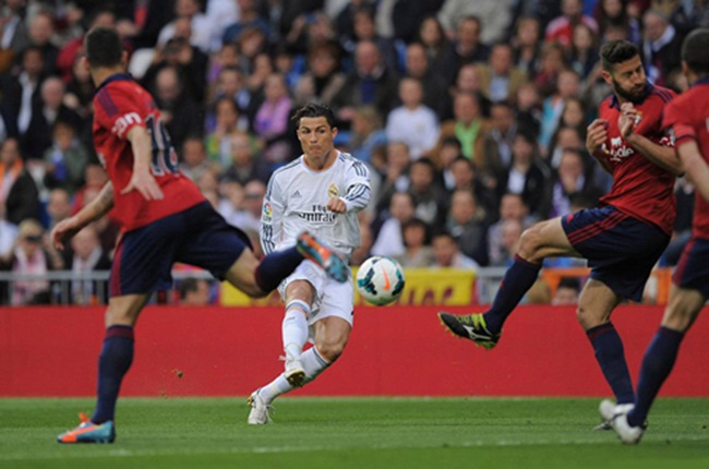 Ảnh bài viết Góc siêu phẩm: Ronaldo sút đẳng cấp bắn hạ Osasuna