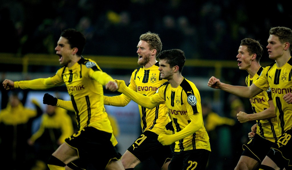 Ảnh bài viết Chùm ảnh: Dortmund thắng kịch tính Hertha Berlin trên chấm 11m