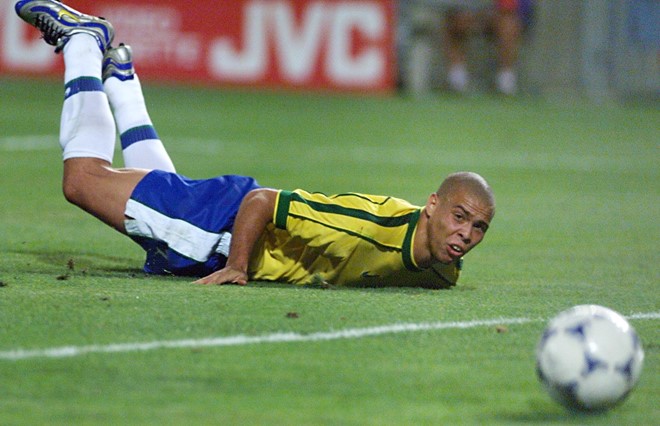 Ảnh bài viết Cafu tiết lộ lý do Ronaldo mờ nhạt ở chung kết World Cup 98