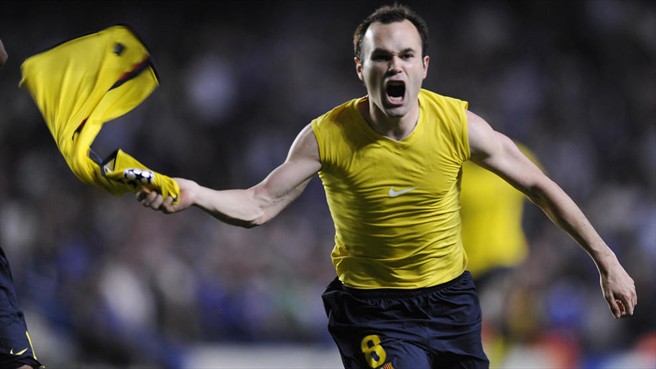 Ảnh bài viết Góc siêu phẩm: Cú vuốt bóng thần sầu của Iniesta vào lưới Chelsea