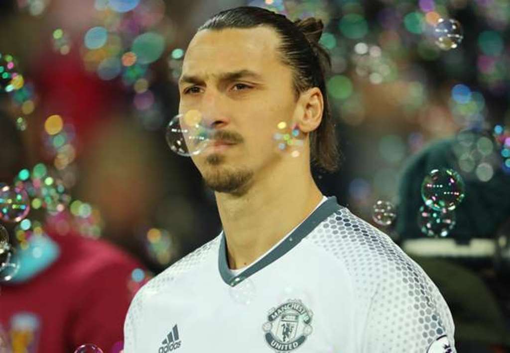 Ảnh bài viết Chủ tịch Napoli xác nhận muốn có tiền đạo Man United