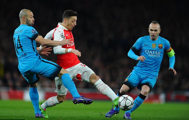 Ảnh bài viết Dự đoán C1 & Europa League: M.U 'đóng băng'; Arsenal, Barca 'ngẩng đầu'
