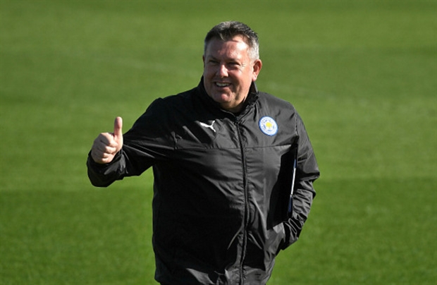 Ảnh bài viết Nhận tin vui, tân HLV của Leicester không thể ngừng cười 