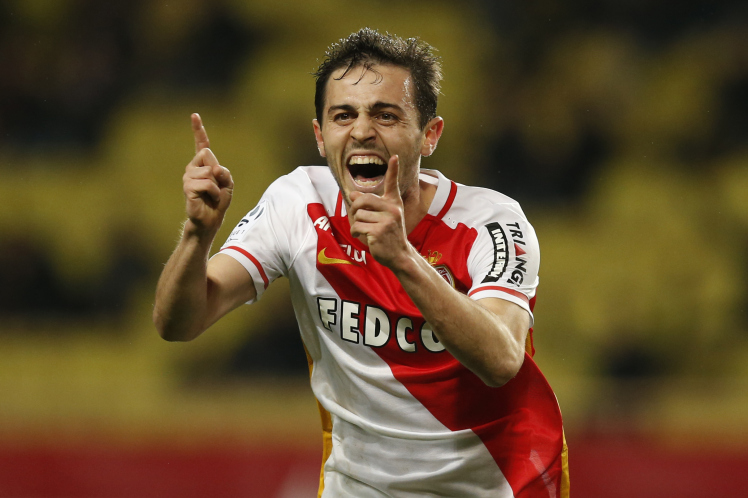 Ảnh bài viết Tiêu điểm chuyển nhượng châu Âu: Nhạc trưởng Monaco đáp lời Man United, Man City đại chiến Arsenal vì sao Napoli