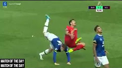 Ảnh bài viết Pha đạp chân ghê rợn trong trận Derby vùng Merseyside