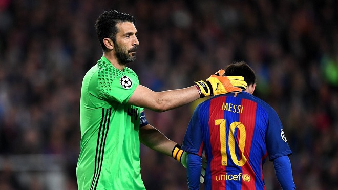 Ảnh bài viết Điểm tin sáng 20/04: Bị loại, Barca vẫn hứng "gạch đá"; Mourinho úp mở tương lai Ibrahimovic
