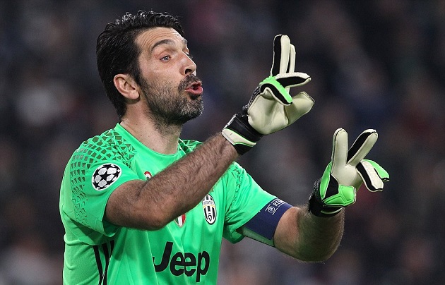 Ảnh bài viết Những pha cản phá không tưởng của Buffon