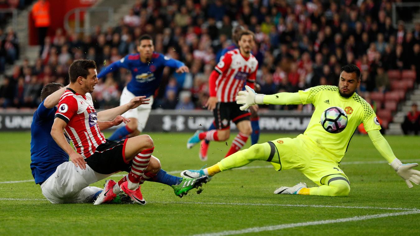 Ảnh bài viết Cản phá penalty, Romero giúp Man United ngăn chặn trận thua thứ 3 liên tiếp