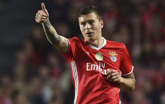 Ảnh bài viết Điểm tin chiều 02/06: M.U nhận cú hích từ sao Benfica; Monaco trói chân trụ cột
