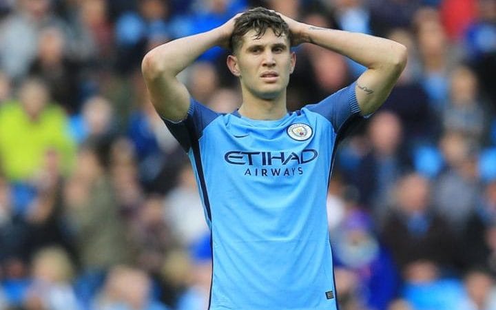 Ảnh bài viết John Stones chơi như thế nào ở mùa giải đầu tiên khoác áo Man City?