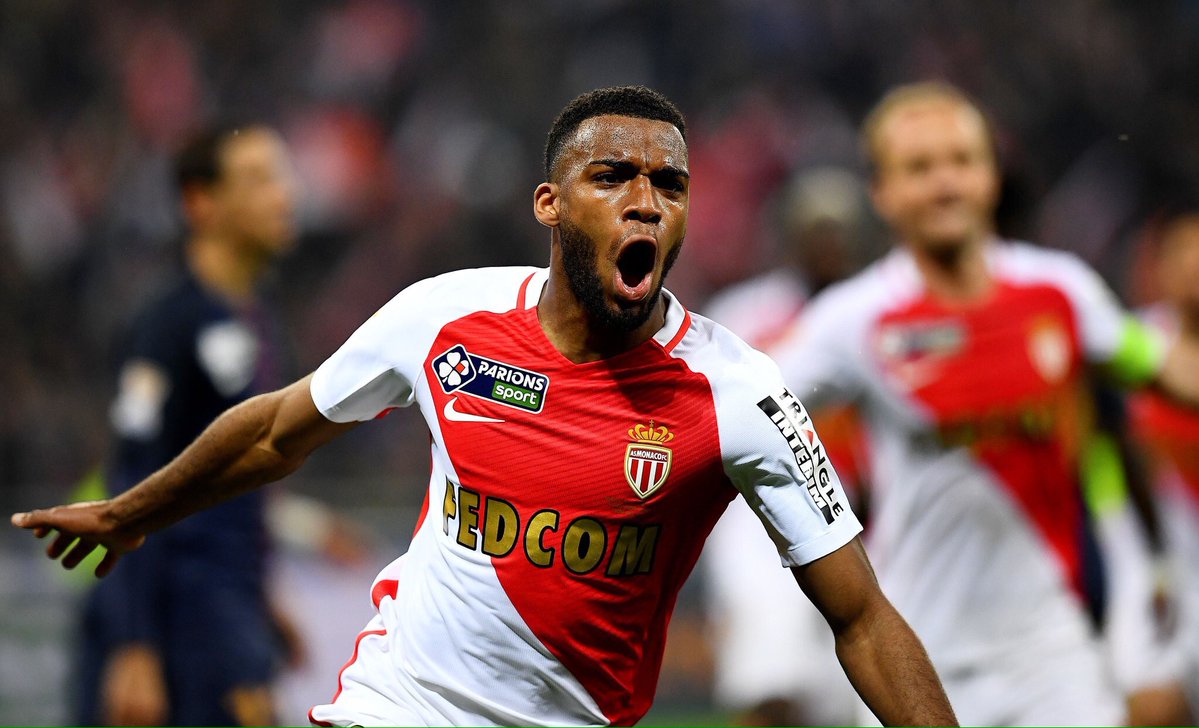 Ảnh bài viết Sếp lớn xác nhận Arsenal "nỗ lực" mua Lemar