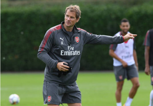Ảnh bài viết Thay Wenger, Lehmann đứng ra 'quát tháo' các sao Arsenal