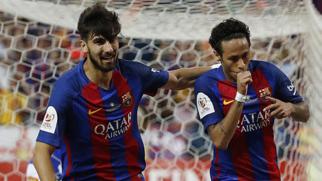 Ảnh bài viết Barca 'vất vả' thanh lý Andre Gomes
