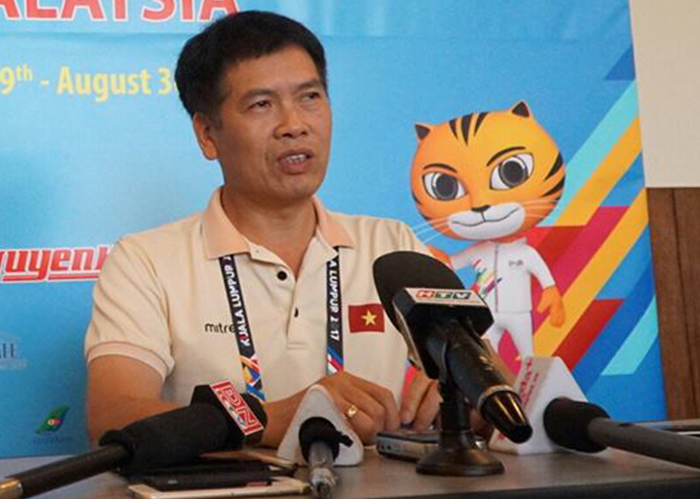 Ảnh bài viết Trưởng đoàn TTVN chê Công Phượng, Văn Toàn “mỏng cơm”