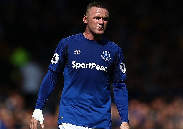 Ảnh bài viết Dính bê bối, Rooney vẫn được ra sân trước Tottenham