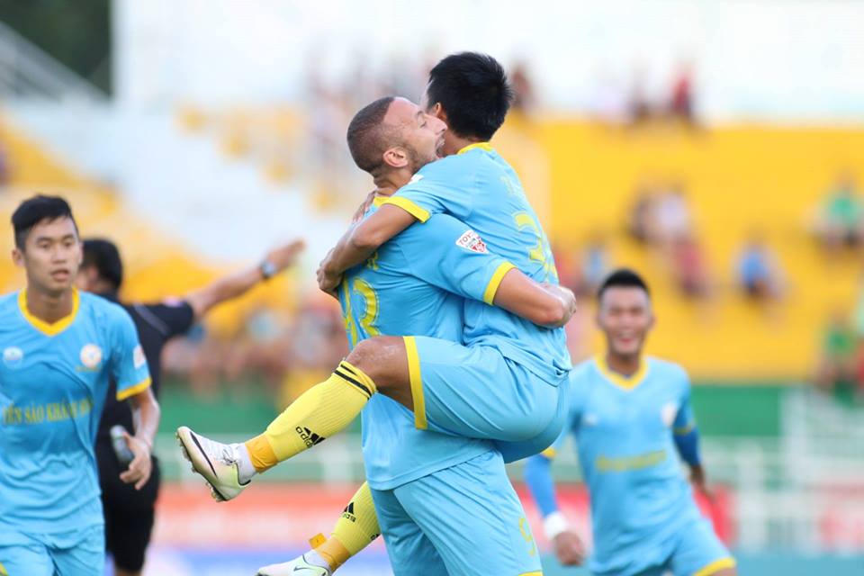 Ảnh bài viết Sanna Khánh Hòa BVN 1-0 CLB TP Hồ Chí Minh (Vòng 17 V-League 2017)