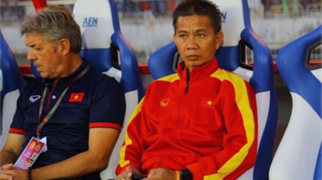 Ảnh bài viết U18 Việt Nam hay mà không hên: U19 của bầu Đức lại phải "nhất"!