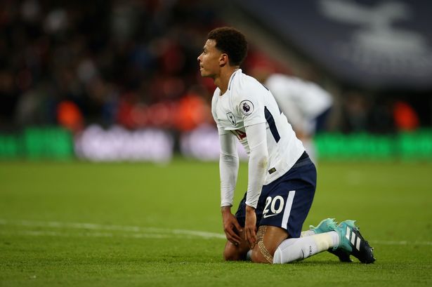 Ảnh bài viết Đội hình tệ nhất vòng 5 NHA: Sao Chelsea, Tottenham góp mặt