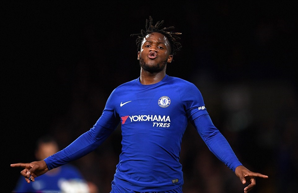 Ảnh bài viết Batshuayi lập hattrick, Chelsea dễ dàng đè bẹp Nottingham trên sân nhà