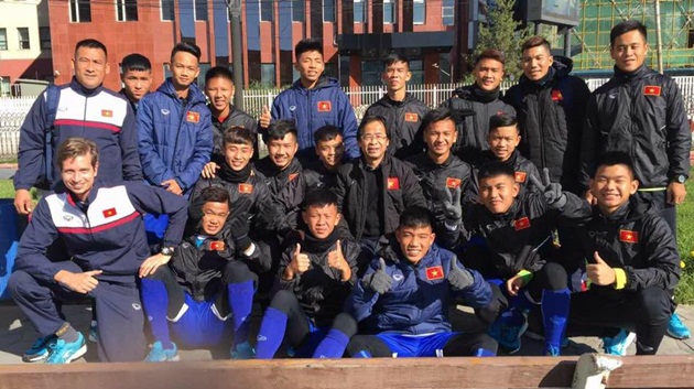 Ảnh bài viết HLV Vũ Hồng Việt chỉ ra "tử huyệt" của U16 Việt Nam