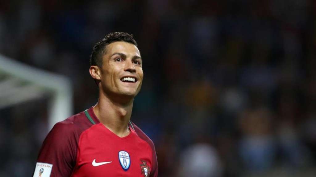 Ảnh bài viết ĐT Bồ Đào Nha: Đến lúc "Đấng cứu thế" Ronaldo ra tay!