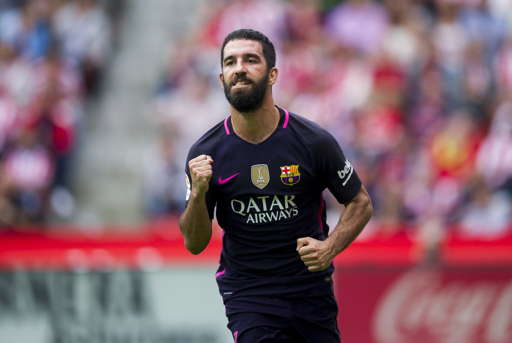 Ảnh bài viết Tiêu điểm chuyển nhượng: M.U nhắm sao lạ, Arsenal ‘rút ruột’ Barca