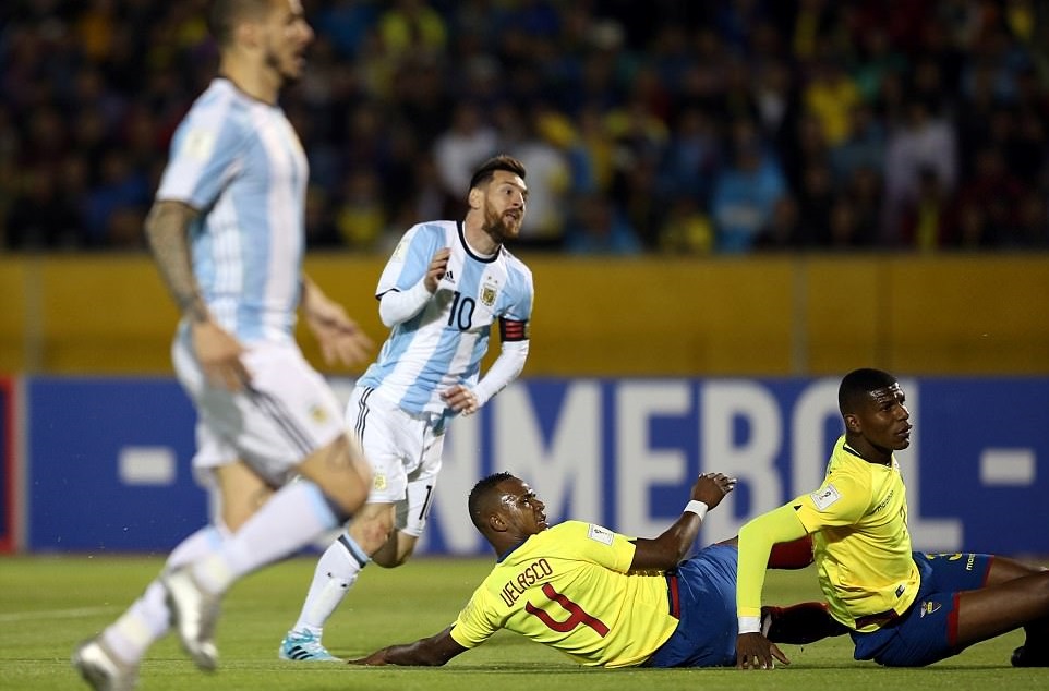 Ảnh bài viết 5 cầu thủ ấn tượng nhất VL World Cup 2018: Gọi tên Messi, Ronaldo