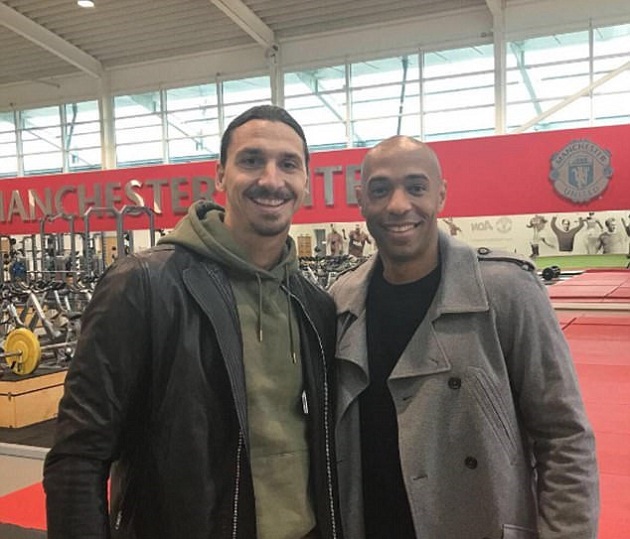Ảnh bài viết SỐC: Henry thăm Man Utd, ca ngợi Ibra