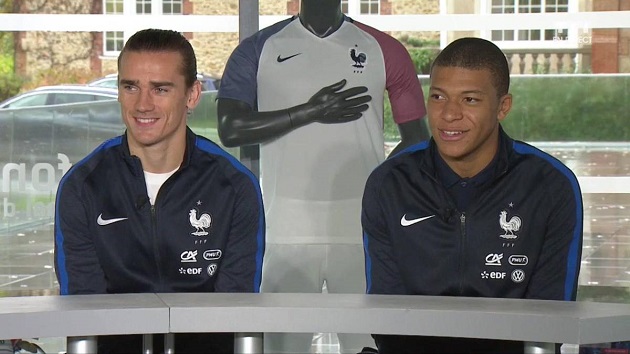 Ảnh bài viết NÓNG: Antoine Griezmann muốn đá cặp với Neymar vs Mbappe