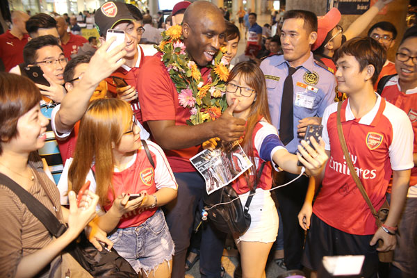 Ảnh bài viết Sol Campbell sẵn sàng nối gót Ryan Giggs đến Việt Nam làm việc