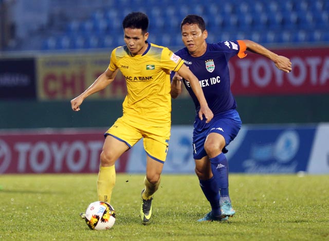 Ảnh bài viết 17h00 ngày 30/11, SLNA vs B.Bình Dương: Thành Vinh rinh cúp