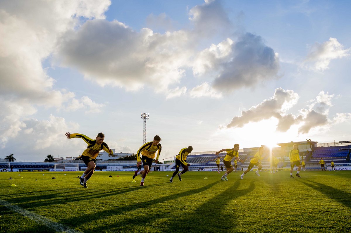 Ảnh bài viết Dortmund 'hồi sinh' với đấng cứu thế Peter Stoger