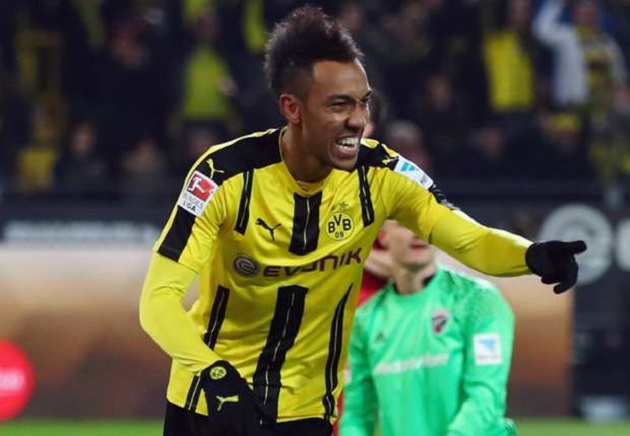 Ảnh bài viết Aubameyang - Trung phong đang tìm đường tẩu thoát khỏi Dortmund
