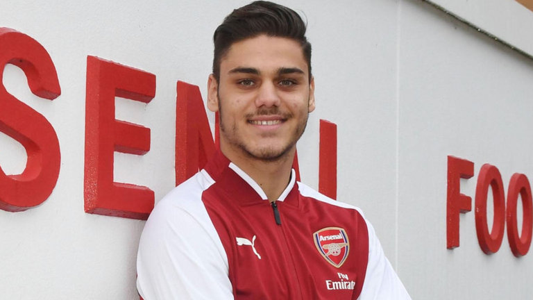 Ảnh bài viết Konstantinos Mavropanos - Chào mừng đến với Arsenal