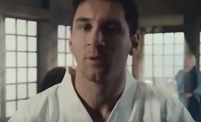 Ảnh bài viết Messi cực ngầu khi hóa thân thành cao thủ kungfu 