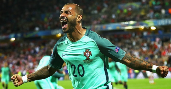 Ảnh bài viết Quaresma - 34 tuổi vẫn giữ được nét hào hoa