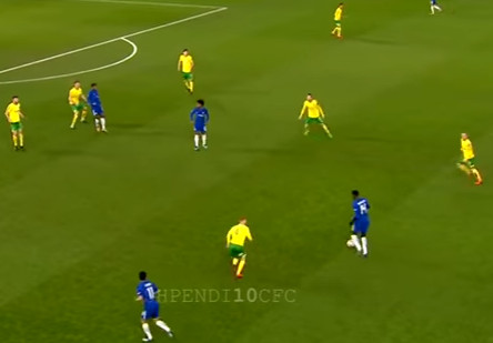 Ảnh bài viết Tài năng trẻ Robert Kenedy của Chelsea đã chơi thế nào trước Norwich 