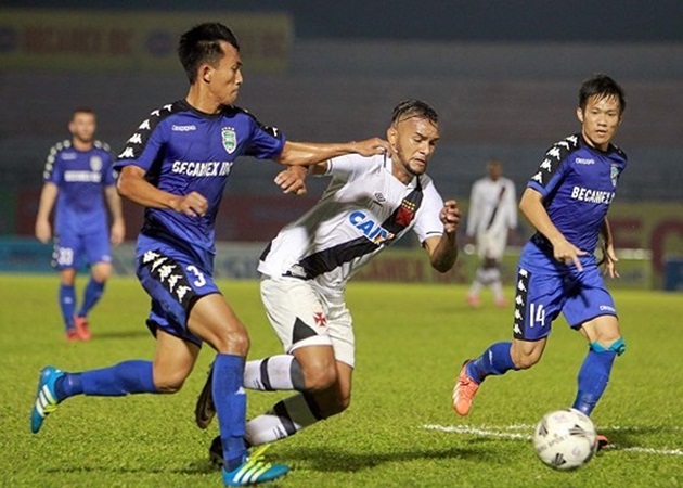 Ảnh bài viết B.Bình Dương tập huấn Nha Trang chuẩn bị cho V.League 2018