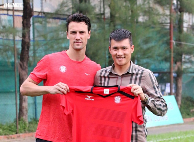 Ảnh bài viết Công Vinh thanh lý hợp đồng với cựu tiền vệ Manchester United