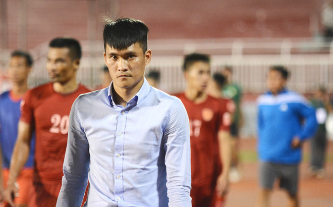 Ảnh bài viết Điểm tin bóng đá Việt Nam tối 30/03: Đội bóng của Công Vinh bị "sờ gáy" vì pháo sáng